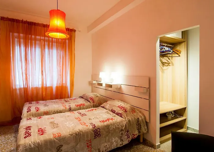 Apartman Guesthost - Vatican Museums Cozy Flat X4 *