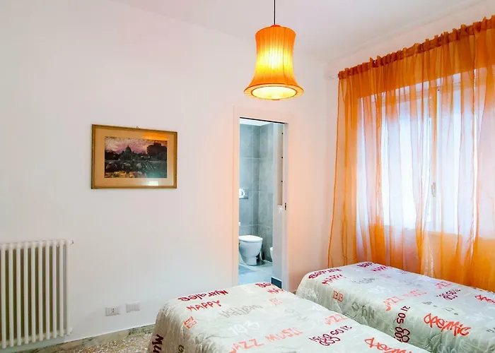 Apartman Guesthost - Vatican Museums Cozy Flat X4 *