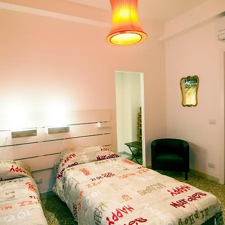 Apartmán Guesthost - Vatican Museums Cozy Flat X4 *